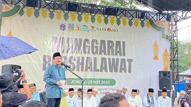 Der Gouverneur von Jakarta, Pramono Anung, nahm an der Eröffnung von „Manggarai Bershalawat“ teil. (Belia/detikcom)