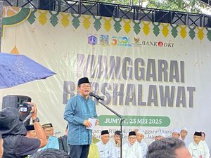 Pramono Resmi Luncurkan Manggarai Bershalawat, Ada Bocah Minta Hal Ini Pramono Resmi Luncurkan Manggarai Bershalawat, Ada Bocah Minta Hal Ini