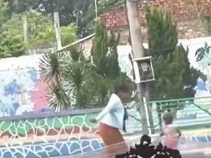 Viral Video Ibu di Jambi Paksa-Aniaya Anak untuk Ngemis, Dinsos Turun Tangan Viral Video Ibu di Jambi Paksa-Aniaya Anak untuk Ngemis, Dinsos Turun Tangan