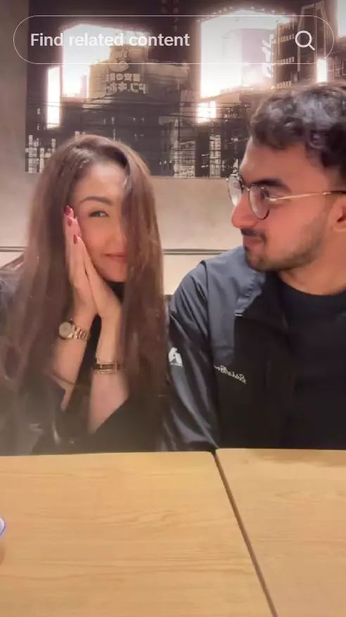 Izzat Assegaf & Ghina Raihanah