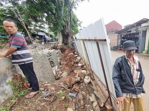Kondisi Terkini Tanggul Jebol di Jaksel, Mulai Dibangun Kembali Kondisi Terkini Tanggul Jebol di Jaksel, Mulai Dibangun Kembali