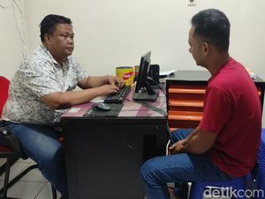 Seorang Sales Tertangkap Curi Kecap di Minimarket Sidoarjo Seorang Sales Tertangkap Curi Kecap di Minimarket Sidoarjo