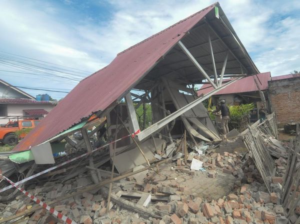 Puing-puing Kerusakan di Bengkulu Akibat Gempa M 6