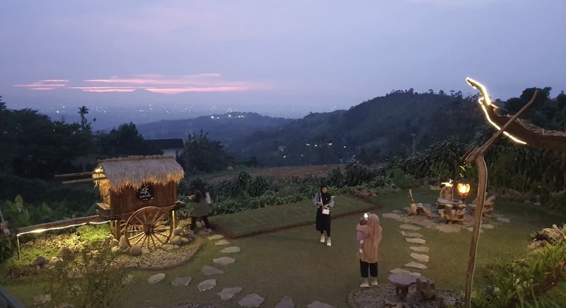 Rekomendasi kafe asri di Sentul