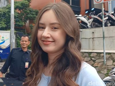 Wajah Paripurna Vika Kolesnaya, Pantas Billy Syahputra Bertekuk Lutut