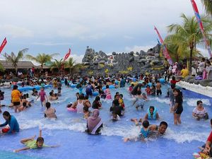 Waterboom Pesona Modern Banjar: Wahana, Harga Tiket, Lokasi Waterboom Pesona Modern Banjar: Wahana, Harga Tiket, Lokasi