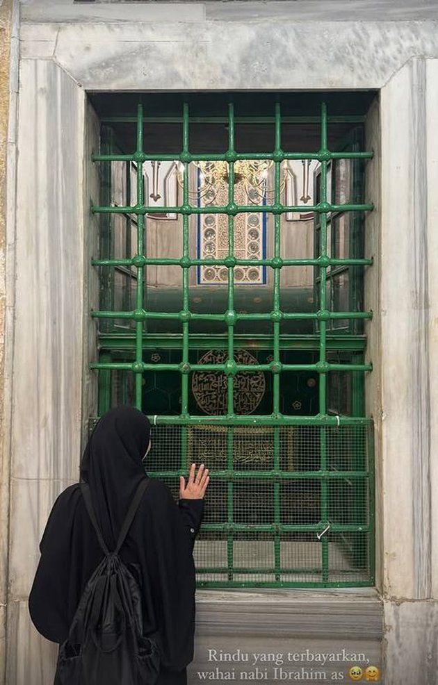Zaskia Adya Mecca dan Hanung Bramantyo Zaskia Adya Mecca dan Hanung Bramantyo