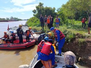 1 Kru Tenggelam Saat Uji Coba Kapal di Kali CBL Bekasi Ditemukan Tewas