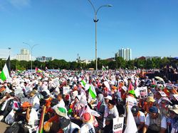 PKS Gelar Aksi Selamatkan Gaza di Kemayoran, Dihadiri Sejumlah Tokoh