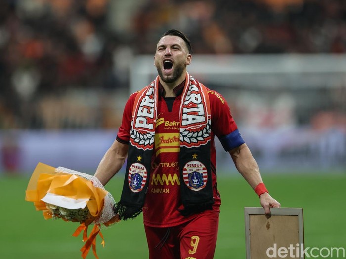 Persija Jakarta dan Marko Simic resmi berpisah, datang dari Liga Malaysia Simic langsung menjadi ujung tombak andalan tim Macan Kemayoran.