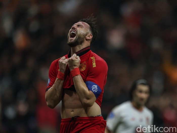Persija Jakarta dan Marko Simic resmi berpisah, datang dari Liga Malaysia Simic langsung menjadi ujung tombak andalan tim Macan Kemayoran.