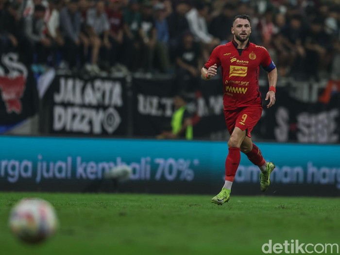 Persija Jakarta dan Marko Simic resmi berpisah, datang dari Liga Malaysia Simic langsung menjadi ujung tombak andalan tim Macan Kemayoran.