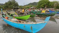 Jaring Asa di Pantai Ujong Pancu Aceh