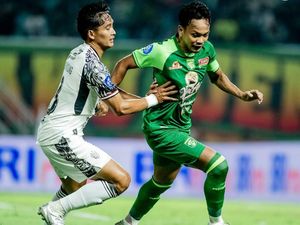 Tarian Terakhir Muhammad Hidayat Bersama Persebaya Tarian Terakhir Muhammad Hidayat Bersama Persebaya