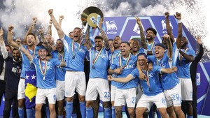 Napoli Semacam Jadi Barisan Pemain Sakit Hati