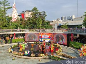 Pencanangan HUT Ke-498 Jakarta di Blok M Dibuka dengan Tarian dan Lagu Betawi