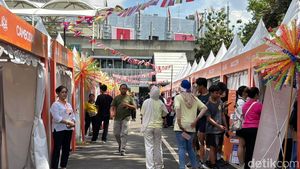 Puas Jajan di Kawasan Kuliner Baru Blok M Hub!