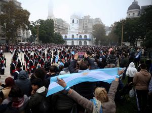 Argentina Peringati 215 Tahun Revolusi Mei di Buenos Aires