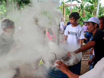 BRIN Ajak Warga Banyuwangi Ciptakan Biochar dan Asap Cair Ramah Lingkungan