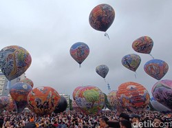 Saat Langit Purwokerto Lebih Berwarna Dihiasi Puluhan Balon Udara
