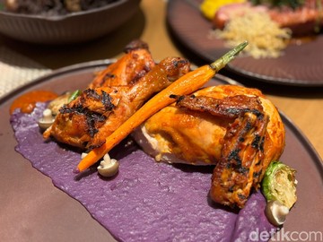 Rasa Spesial: Menyulam Ayam Rabeg dan Rendang