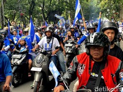 Suara Bahagia di Tengah Euforia Konvoi Persib