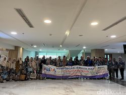 Potret 45 Jemaah Aida Tourindo saat Pelepasan ke Tanah Suci