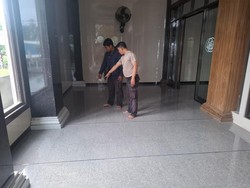 Gegara iPhone 13 di Masjid Pria Lamongan Ini Diringkus Polisi