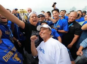 Komentar Irit Sekda Jabar Saat Disentil Bos Persib soal Bonus Juara Komentar Irit Sekda Jabar Saat Disentil Bos Persib soal Bonus Juara
