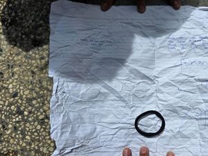 Isi Surat Terakhir Korban Bunuh Diri di Gresik: Mama Aku Capek Banget