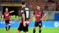 Meski juara Piala Super Italia, Milan gagal lolos ke kompetisi Eropa dan kalah di final Coppa Italia. Foto: REUTERS/Daniele Mascolo