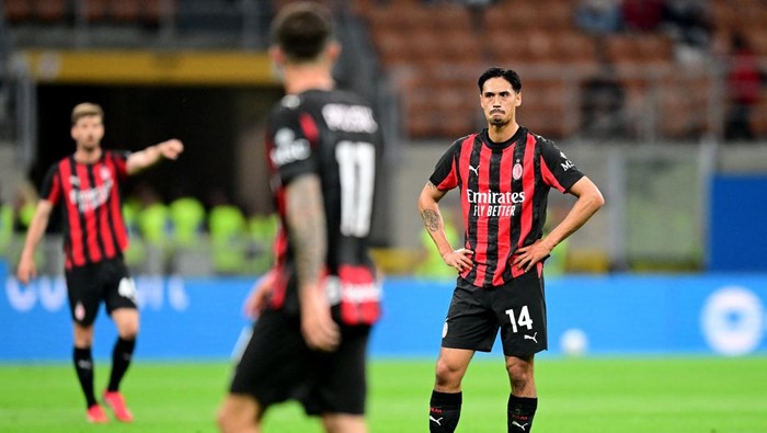 Tijjani Reijnders Soccer Football - Serie A - AC Milan v Monza - San Siro, Milan, Italy - May 24, 2025 AC Milan's Tijjani Reijnders reacts REUTERS/Daniele Mascolo