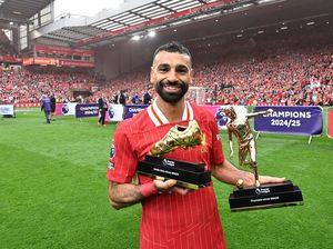 Mo Salah di 2024/2025: Udah Jadi Top Skor, Dapat Playmaker Award Pula Mo Salah di 2024/2025: Udah Jadi Top Skor, Dapat Playmaker Award Pula