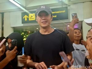 Momen Para Pemain Resident Playbook Mendarat di Bandara Ngurah Rai