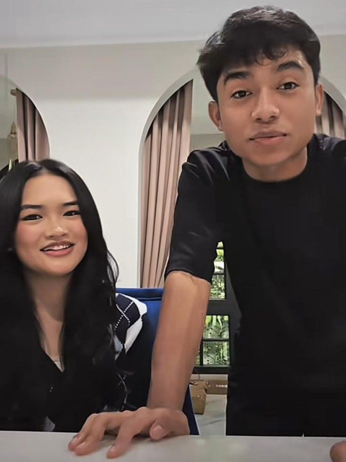 Betrand Peto dan Aqila Zhavira