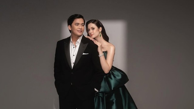 Update Informasi Selebriti InsertLive : Bahas Resepsi, Billy Syahputra Keceplosan Sebut Vika Kolesnaya Istri