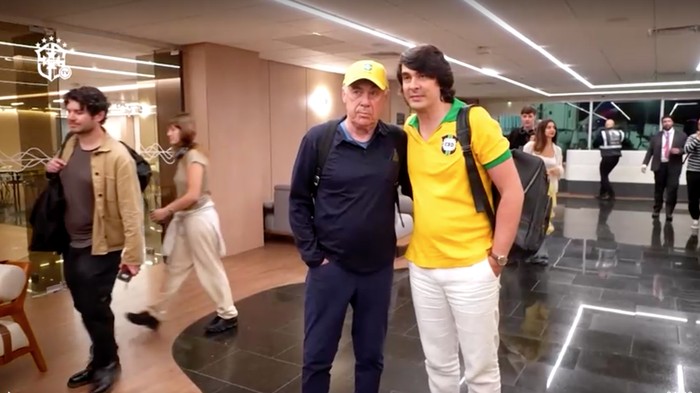Carlo Ancelotti Tiba di Brasil