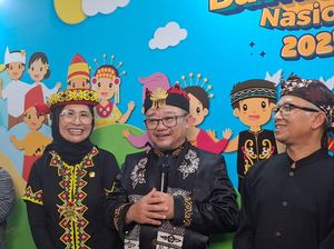 Menteri Muti: Bahasa Daerah Jadi Bagian Kokurikuler dan Hidden Curriculum di Sekolah Menteri Muti: Bahasa Daerah Jadi Bagian Kokurikuler dan Hidden Curriculum di Sekolah