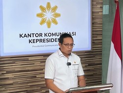 PCO Sebut Pemerintah Belum Bahas Usulan Usia Pensiun ASN 70 Tahun