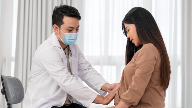 Ilustrasi Dokter dan Ibu Hamil