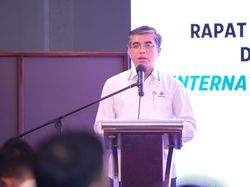 Menaker Dorong Delegasi RI Tunjukkan Jati Diri Bangsa di ILC Ke-113