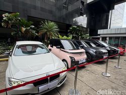 11 Mobil Sitaan Kasus Suap TKA Kemnaker Dibawa ke Rupbasan KPK, Ada BMW-Pajero