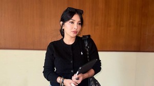 Mutia Ayu, Istri Glenn Fredly Masih Stuck di Masa Lalu