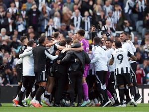 Newcastle Vs Everton: Meski Kalah, The Magpies Lolos ke Liga Champions Newcastle Vs Everton: Meski Kalah, The Magpies Lolos ke Liga Champions