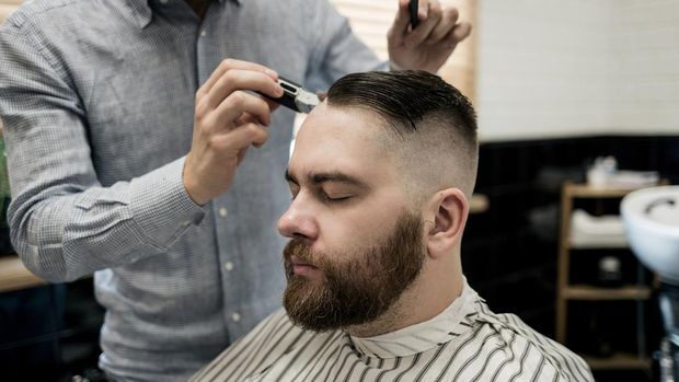 potongan rambut burst fade pria