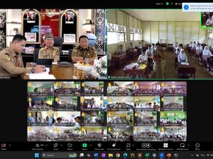 Gubernur Kalteng Terapkan Digitalisasi Pendidikan Lewat Pak Agustiar Mengajar Gubernur Kalteng Terapkan Digitalisasi Pendidikan Lewat Pak Agustiar Mengajar