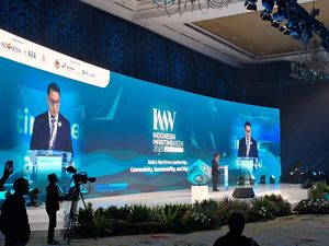 Kemenhub Sebut Sektor Maritim Sumbang 7% ke PDB RI Kemenhub Sebut Sektor Maritim Sumbang 7% ke PDB RI