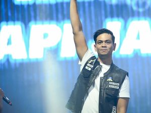 Surya Insomnia Si People Pleaser