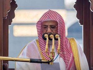 Syekh Saleh Al Humaid Ditunjuk Jadi Khatib Khutbah Arafah, Ini Sosoknya Syekh Saleh Al Humaid Ditunjuk Jadi Khatib Khutbah Arafah, Ini Sosoknya