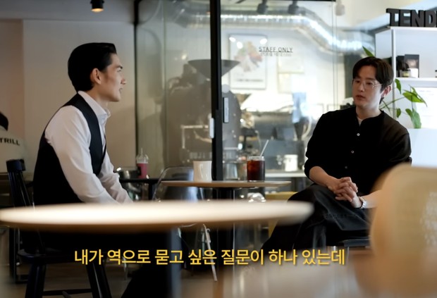 Teaser Um Tae Goo dan Kwon Yul di Simple Labor: Workman Side Story/ Foto: youtube.com/workman